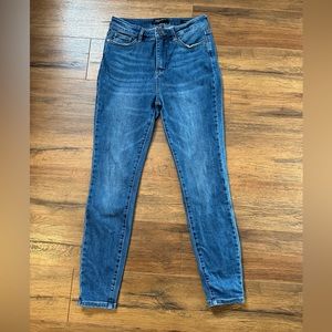 Judy Blue Jeans nondistressed